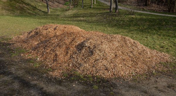 Black Mulch Delivery