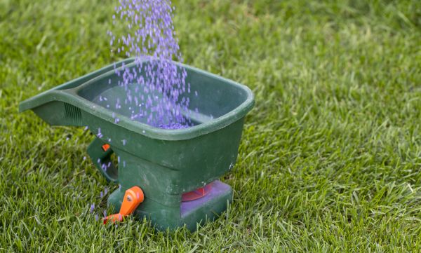 Yard Fertilizing Service