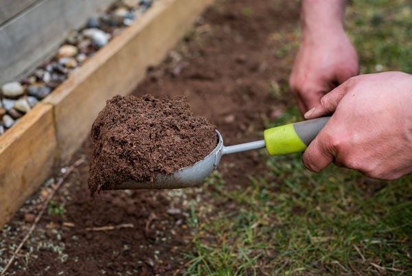 Dirt Spreading Service